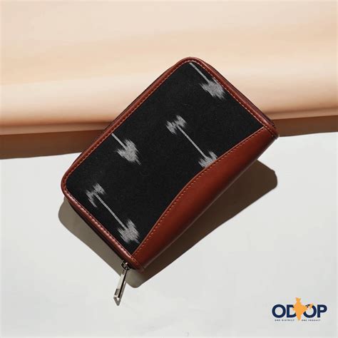 Ladies Purse: Buy Latest Women's Wallets Online at Great Prices - Zouk