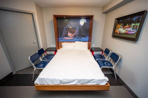 Art of Animation Cars 的图像结果