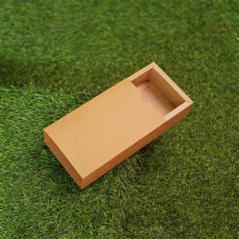 FESTIVE SLIDE BOXES – The Cake Case Company