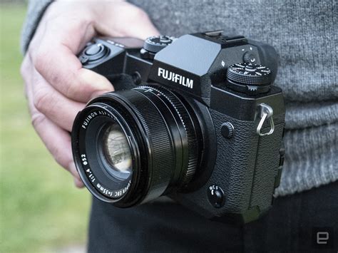 Fujifilm XH-1 overview: Gorgeous photos, but lacking X-series allure ...