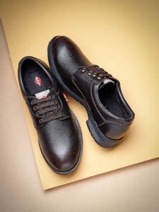 Lee Cooper Shoes - Buy Lee Cooper Shoes Online at Best Prices In India ...