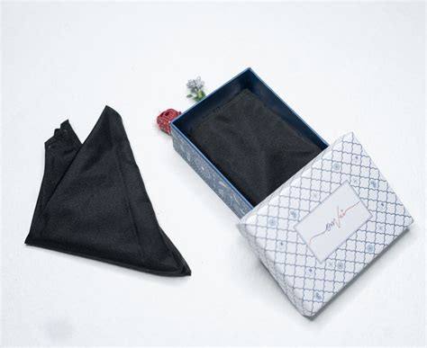 Buy Silk Pocket Squares Stylish & Elegant Accessories for Men – OMVAI
