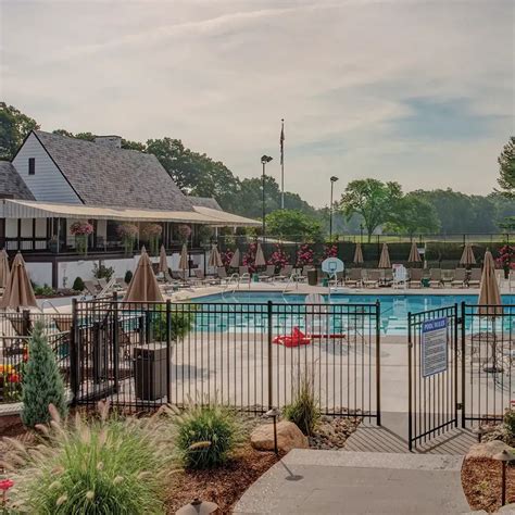 Exploring Longmeadow, Ma: A Guide To Activities And Attractions ...