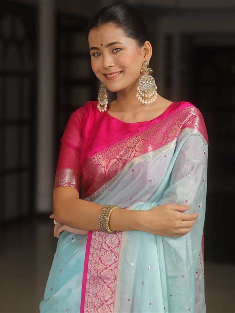 Banarasee Handloom Mirror Work Dupion Saree With Contrast Border-Light