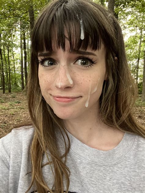 Still can’t believe he came on my face while on our walk 😅 : r/naughtyinpublic