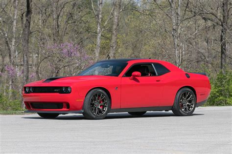 2015 Dodge Challenger | American Muscle CarZ
