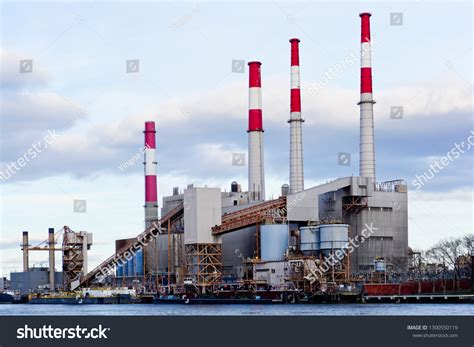 114 Ravenswood Power Plant Images, Stock Photos & Vectors | Shutterstock