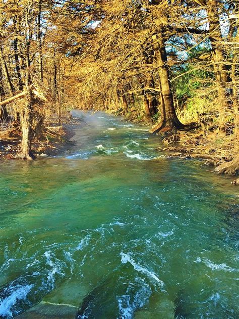 RIO BELLA RESORT (Rio Frio) - Specialty Resort Reviews & Photos ...