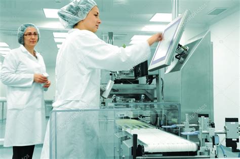 Production Line Work 的图像结果