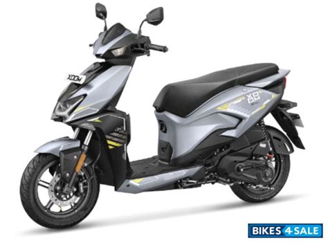 Hero Xoom Combat Edition price, specs, mileage, colours, photos and ...