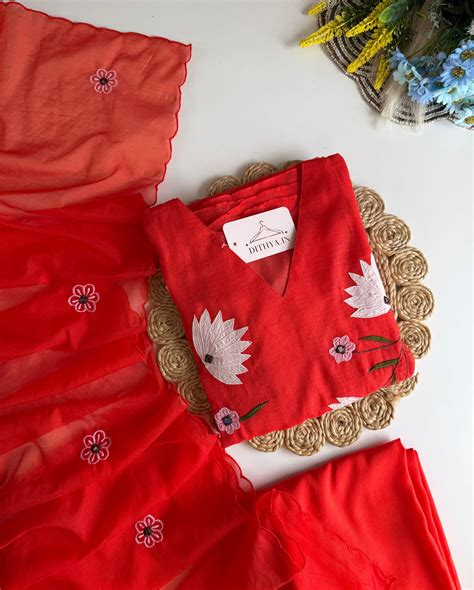 K295 - Kota doriya appliqué Aline Kurti with pants and dupatta – Dithya.in
