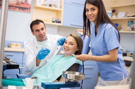 What is Dental Assisting? | Dental Assisting Diploma Program