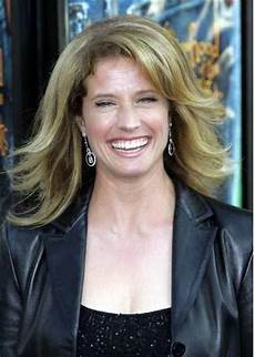 Nancy Travis Hair by Pin By J Joseph Salon Spa On Hair Style Files Nancy Travis Hair