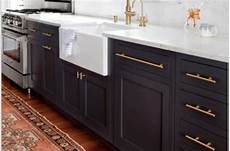 kitchen cabinet handle ideas 32 kitchen cabinet hardware ideas sebring design build kitchen cabinet handle ideas 32 kitchen cabinet hardware ideas sebring design build