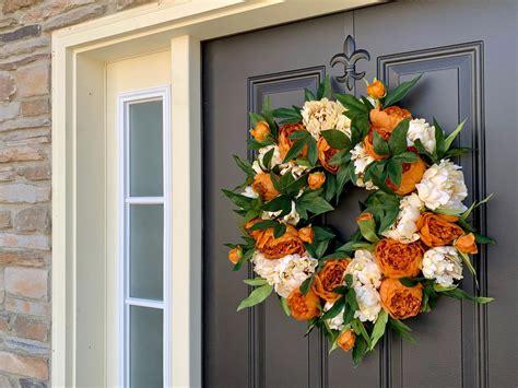 DIY Wreaths for Front Door Guide | Twigandthistle