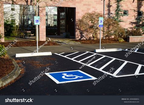 8,399 Disabled Parking Spaces Images, Stock Photos & Vectors | Shutterstock