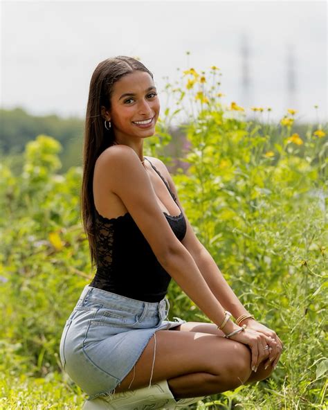 Amina Lewis Onlyfans Videos