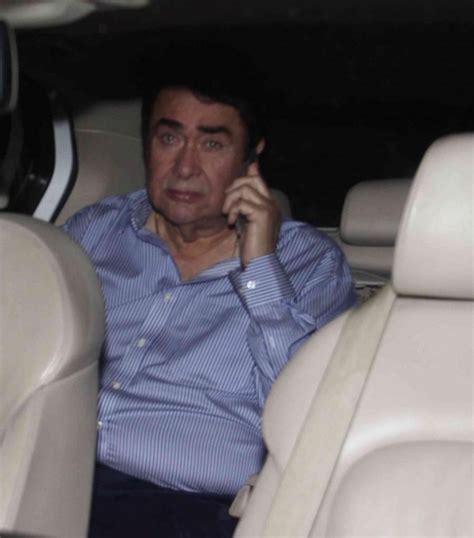 Katrina Kaif, Ranbir Kapoor, Neetu Kapoor Out On Family Dinner - Photos ...