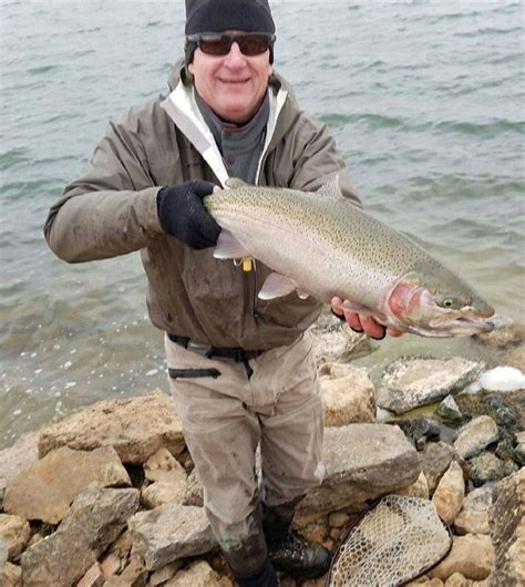 Front Range Anglers Fly Tying Demo w/Steve Korby FRA Shop Specialist ...