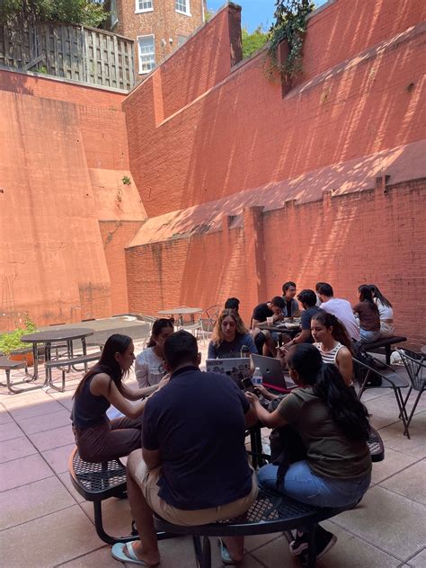 Georgetown Masters Programs 的图像结果