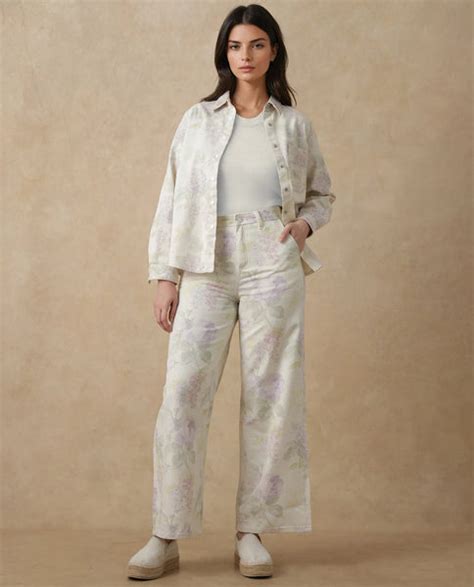 Rareism Women Prebin-B Multi Cotton Fabric Button Closure Wide Fit Ank