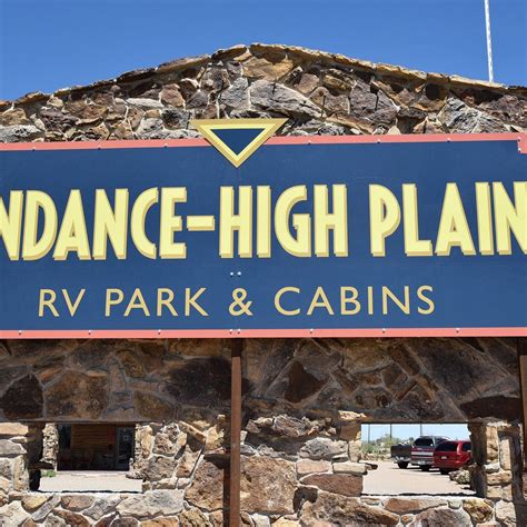 SUNDANCE HIGH PLAINS RV PARK AND CABINS (Lamar) - Motel Reviews ...