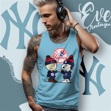 Charlie Brown And Snoopy New York Yankees Shirt - EVE Vintage