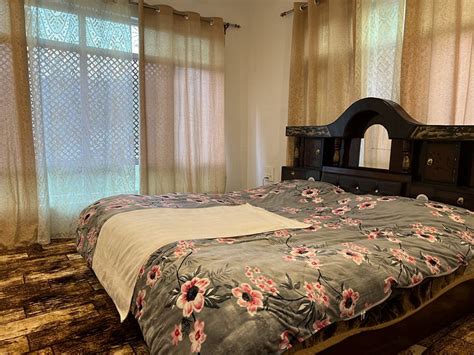 EVEREST GUEST HOUSE (Dewa Dragar) - Hotel Reviews, Photos, Rate ...