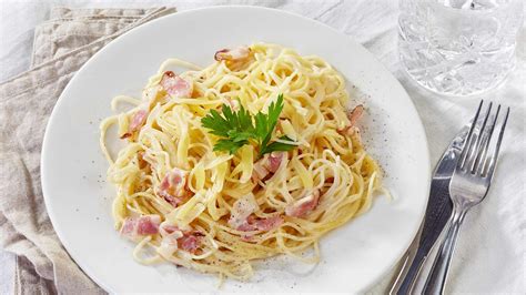 spaghetti carbonara