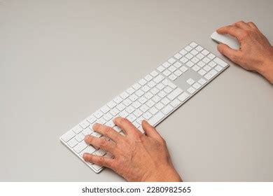 Computer Operator Keyboard 的图像结果