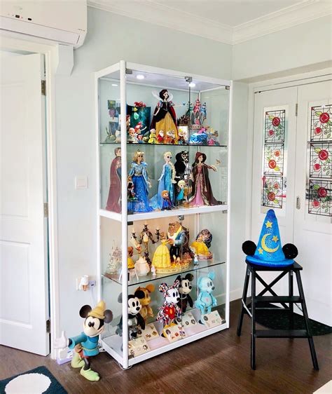 Pin by davdaf hilman on Disney home | Disney room decor, Disney rooms ...