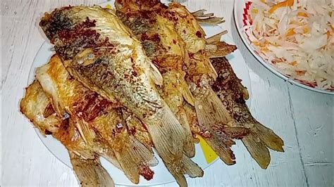 Жарим карасей. Или как пожарить речную рыбу без запаха и мелких костей ...