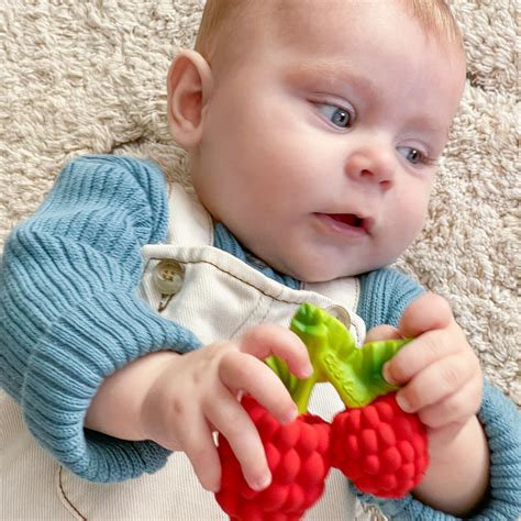 Valery The Raspberry Natural Rubber Teether – Sohii India