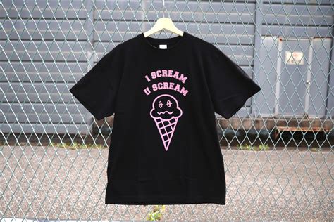 " I SCREAM U SCREAM " T-shirt / black × pink | RYUSUKE KAWAMOTO ...