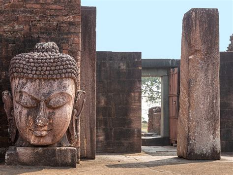 Ratnagiri Buddhist monastery in Odisha, India | Meer