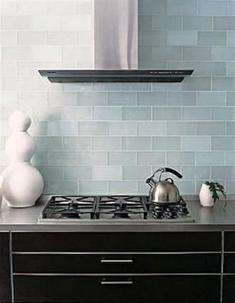 Create A Timeless Look With Glass Subway Tile Backsplash Ideas - Home ...