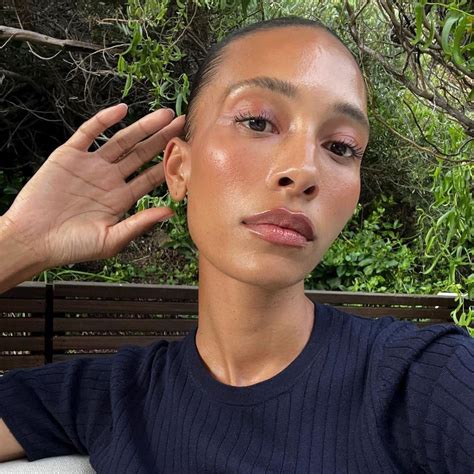 12 Best Illuminating Primers for Seriously Glowing Skin | Who What Wear