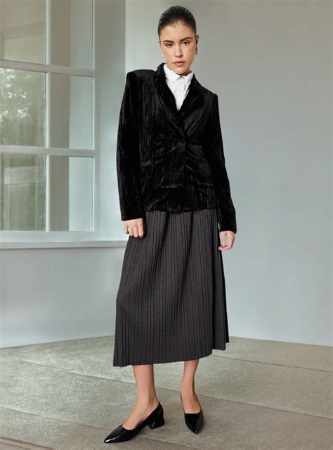 Buy Women Velour Single-Breasted Blazer Online at just Rs. 1499.0 ...