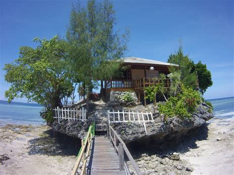 WASABINUA HOTEL (Wangi Wangi Island) - Specialty Hotel Reviews & Photos ...