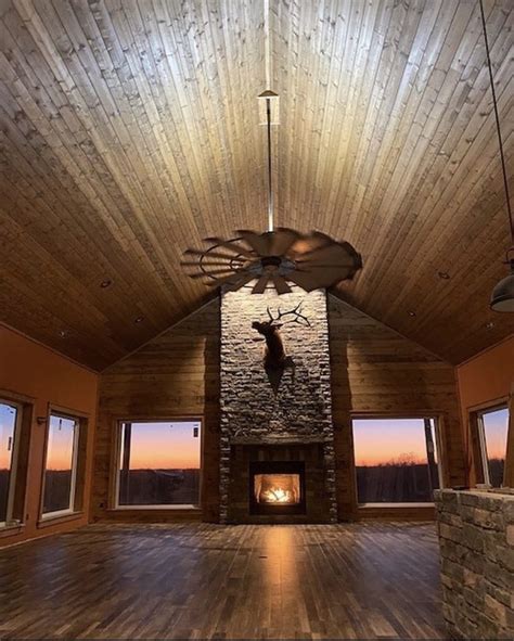 Benefits of Windmill Ceiling Fans During Winter Months