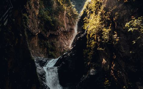 Download wallpaper 1920x1200 waterfall, rocks, bridge, trees, tourists ...