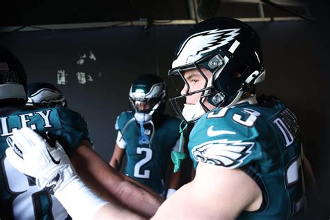 NFL defense rankings 2025: Week 17 fantasy defense rankings, analysis ...