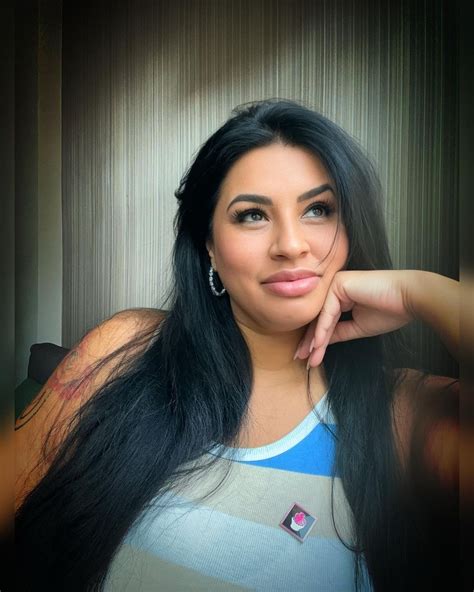 Sofia Rose - Age, Height, Weight, Dating, Net worth, Bio & Wiki