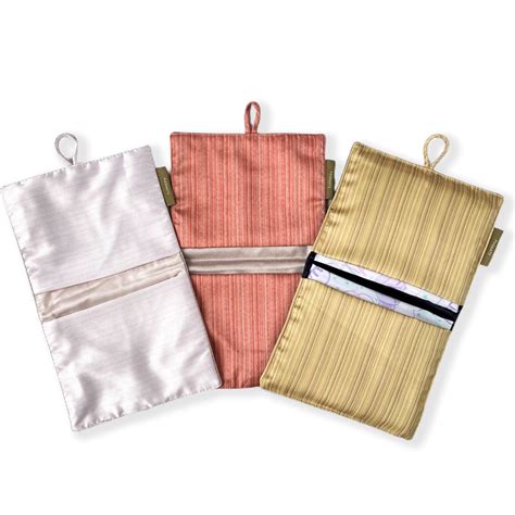 PADMATE Silk Blend Multipurpose & Sanitary Pad Pouch - Flowery Rhymes ...