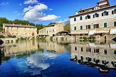 le terme bagno vignoni le terme di bagno vignoni benessere in val d orcia le terme bagno vignoni le terme di bagno vignoni benessere in val d orcia
