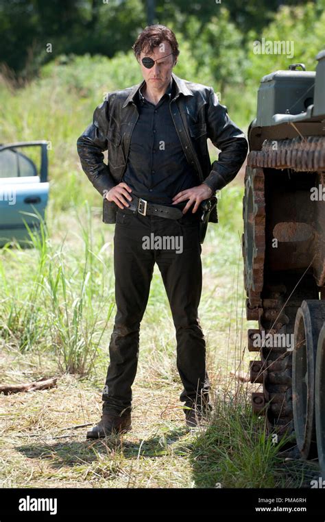 The Governor (David Morrissey) - The Walking Dead Season 4, Episode 8 ...