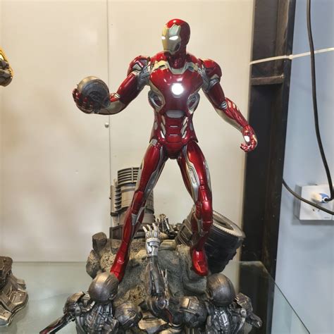Iron Man MK 50. Statue - Ultron Finisher {With Lights} (1/4th Scale ...