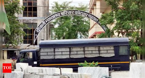 'She wanted to escape': How 100 witnesses, exhaustive evidence exposed ...