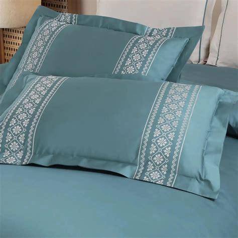 Malako Luxe Collection: 550 TC Teal Green Premium Embroidered Bedding ...