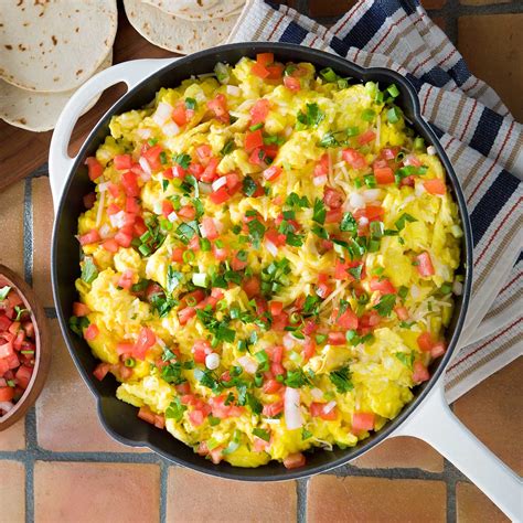 Salsa Scrambled Eggs - Fresh Cravings